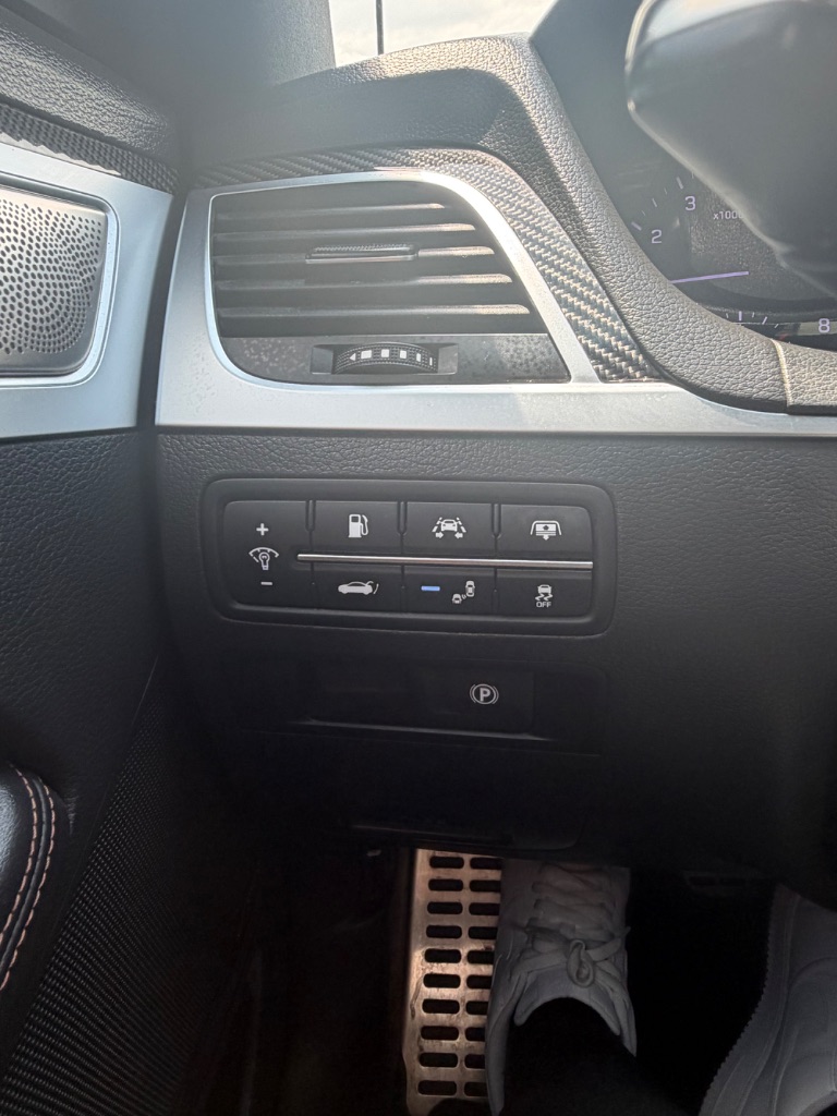 2019 Genesis G80 - $17,350