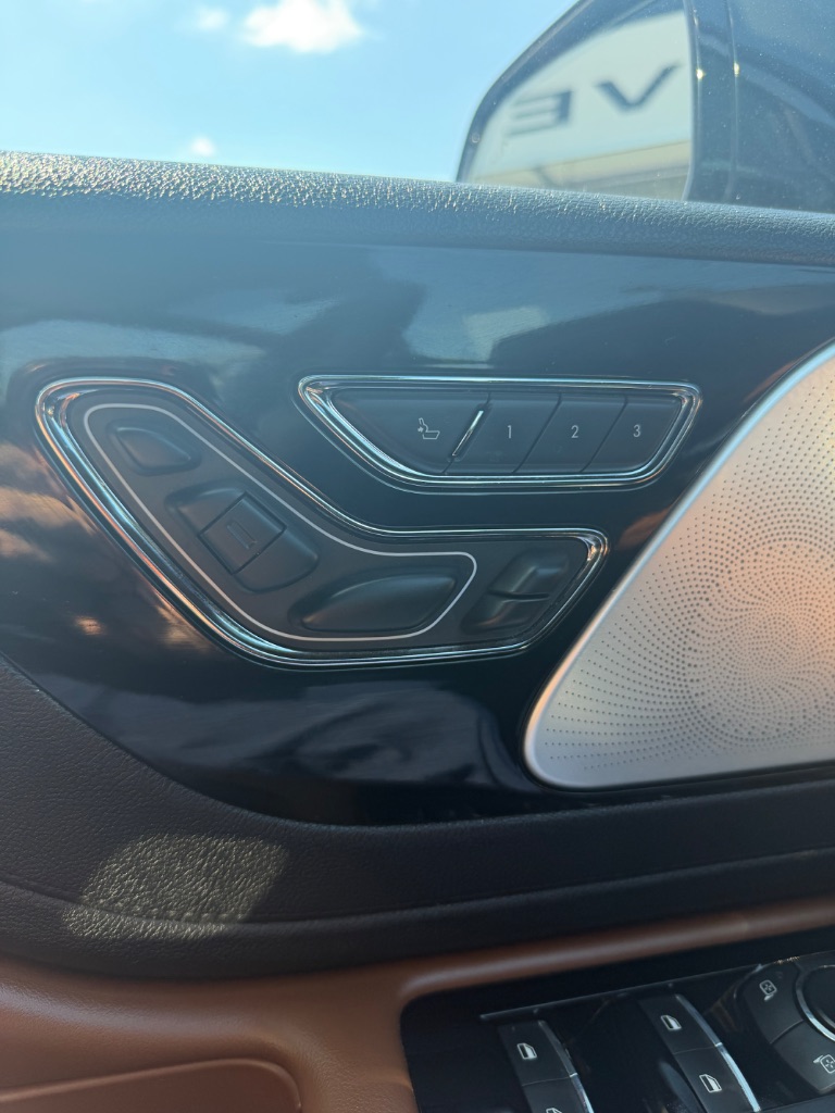 2020 Lincoln Aviator