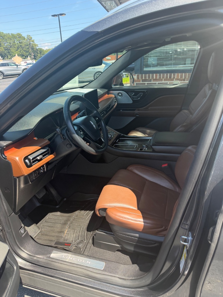 2020 Lincoln Aviator
