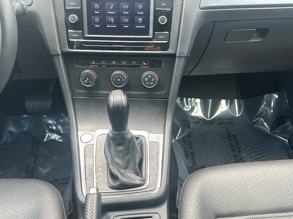 2021 Volkswagen Golf - $13,800