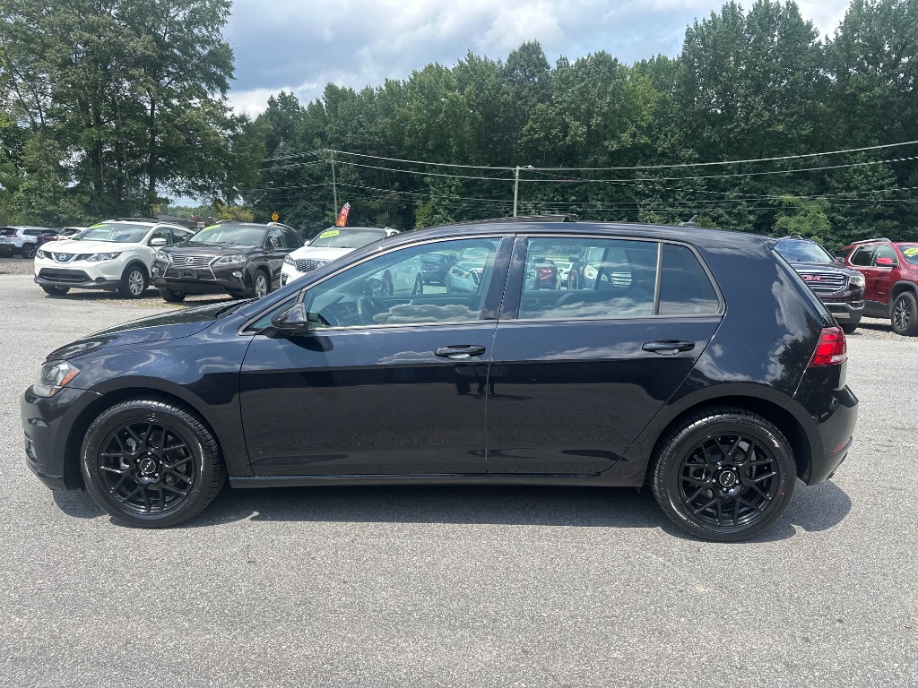 2021 Volkswagen Golf - $13,800