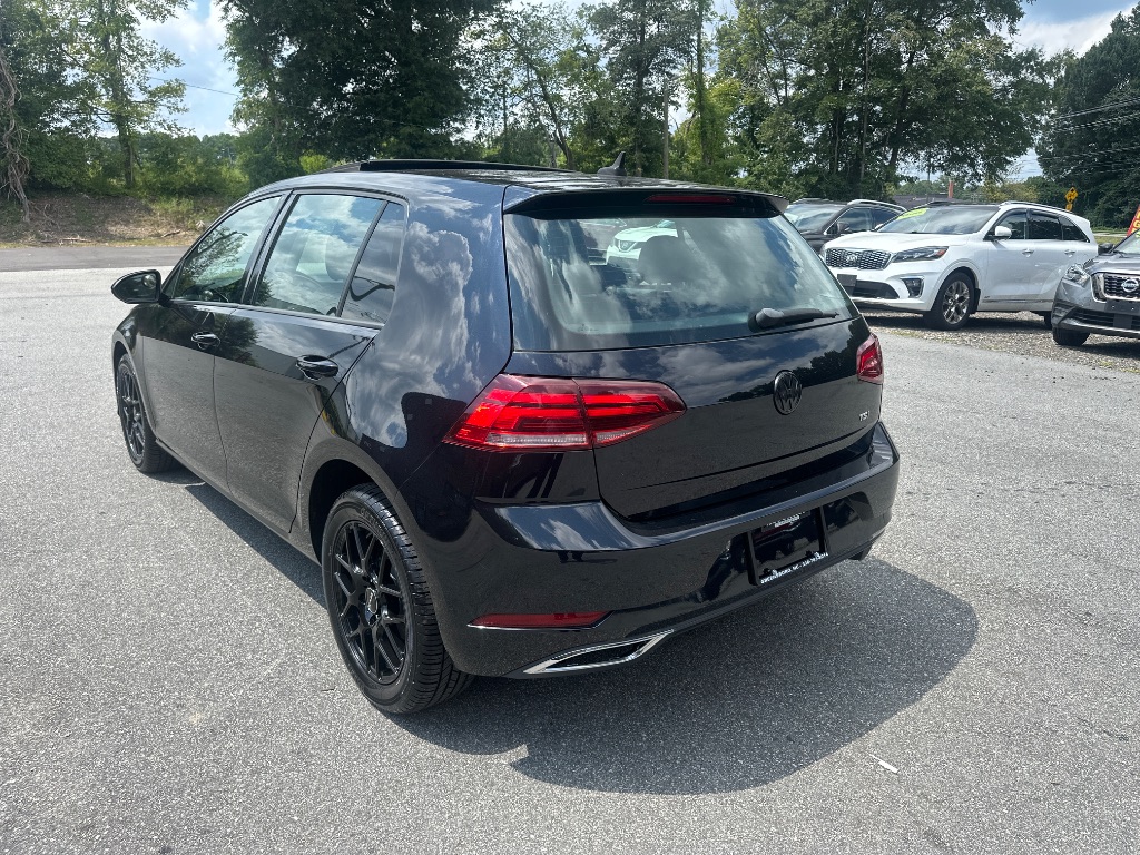 2021 Volkswagen Golf - $13,800