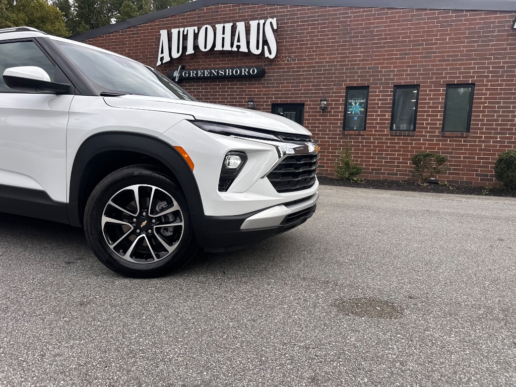 2025 Chevrolet Blazer - $21,999
