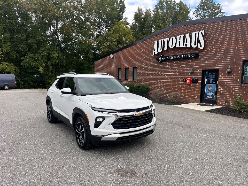 2025 Chevrolet Blazer - $21,999