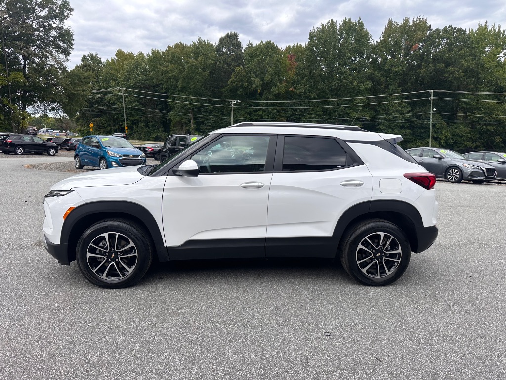 2025 Chevrolet Blazer - $21,999