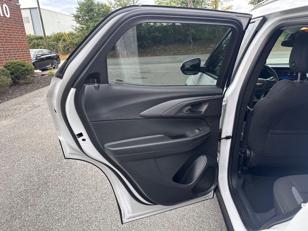 2025 Chevrolet Blazer - $21,999