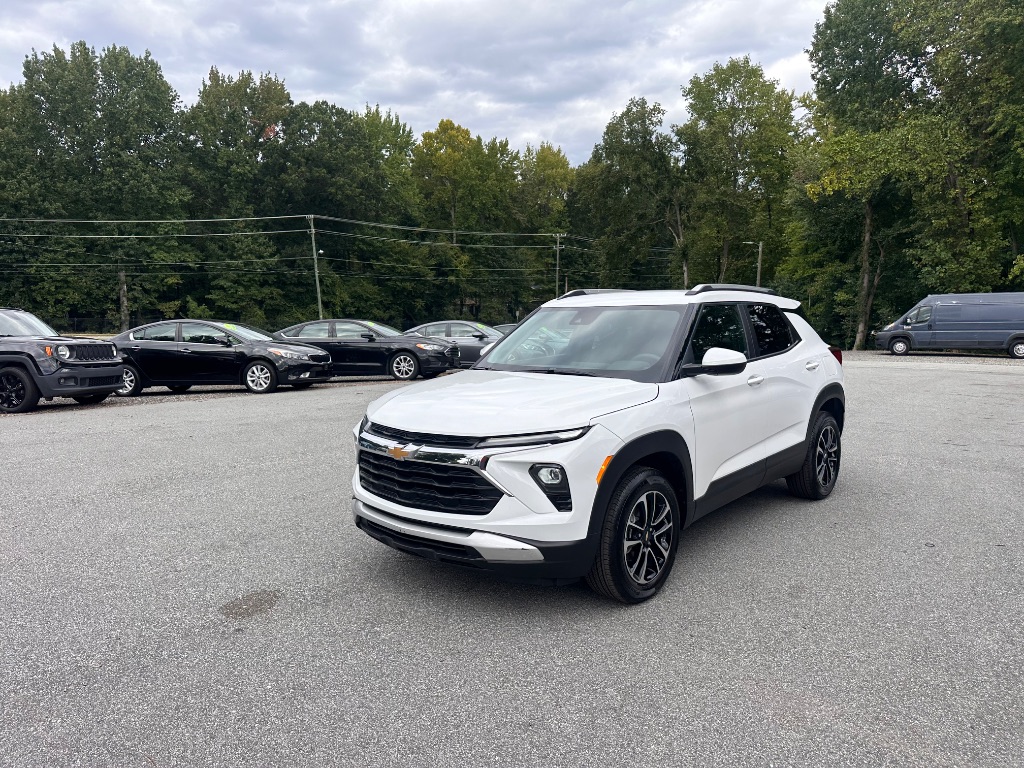 2025 Chevrolet Blazer - $21,999