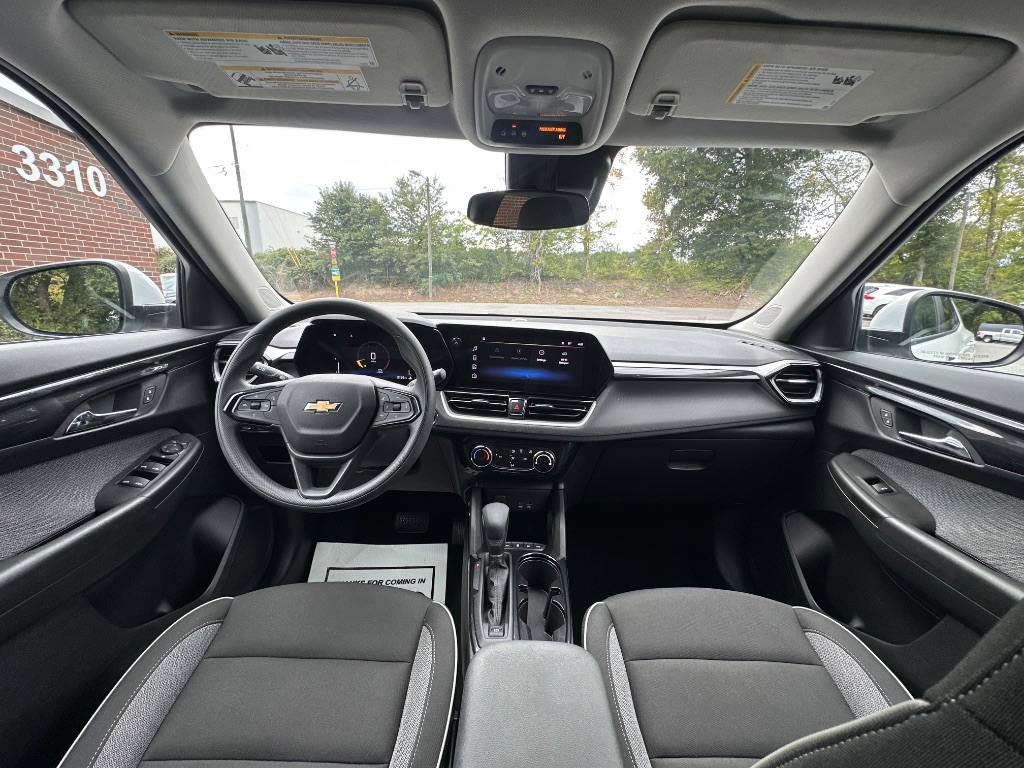 2025 Chevrolet Blazer - $21,999