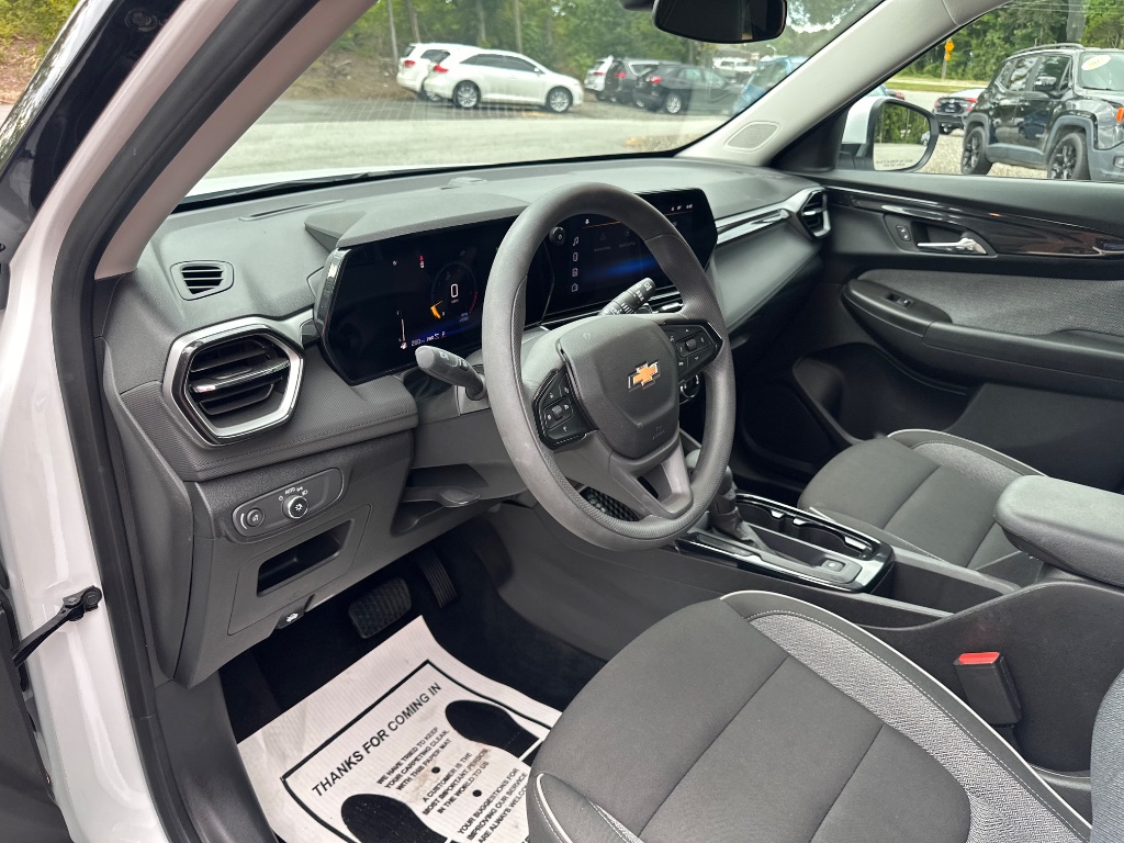 2025 Chevrolet Blazer - $21,999