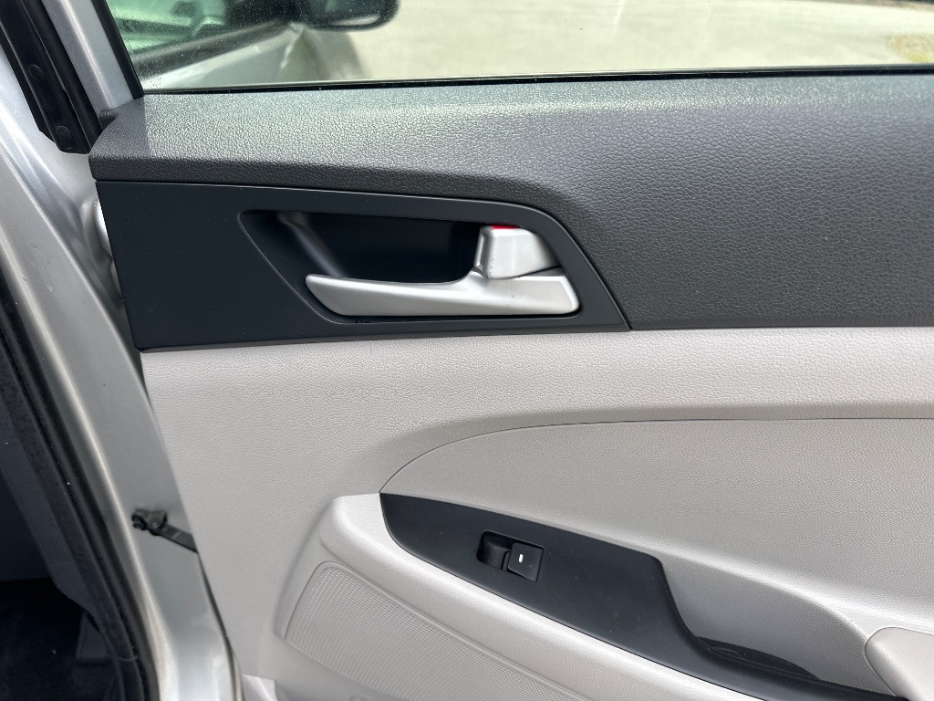 2021 Hyundai Tucson - $12,999