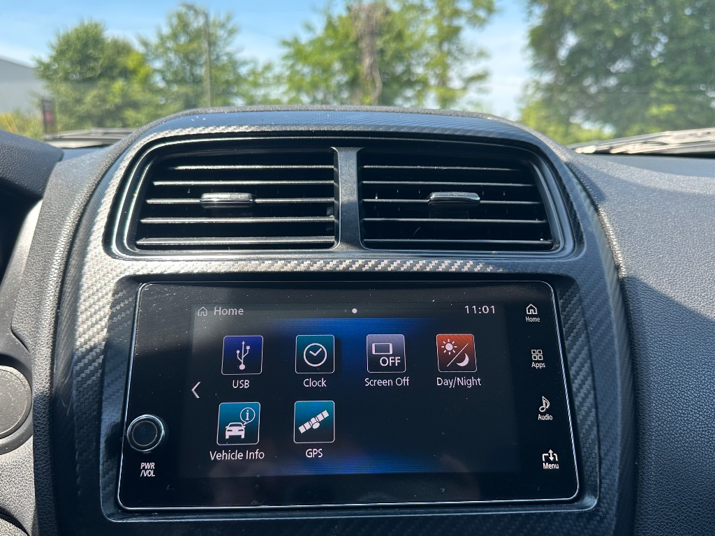 2019 Mitsubishi Outlander - $9,600
