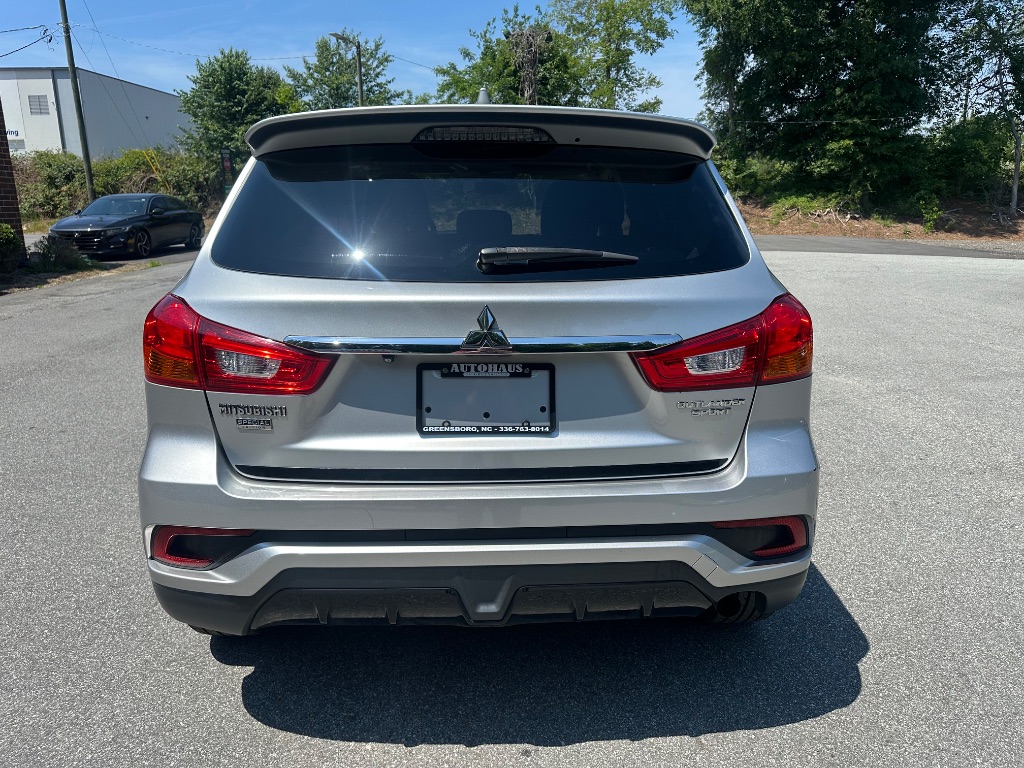 2019 Mitsubishi Outlander - $9,600