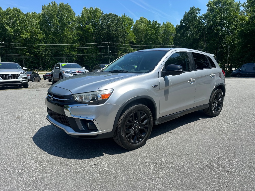 2019 Mitsubishi Outlander - $9,600