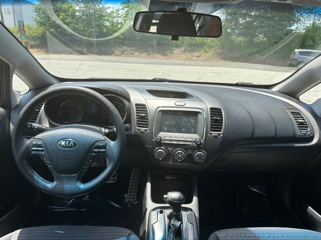 2018 Kia Forte - $9,600
