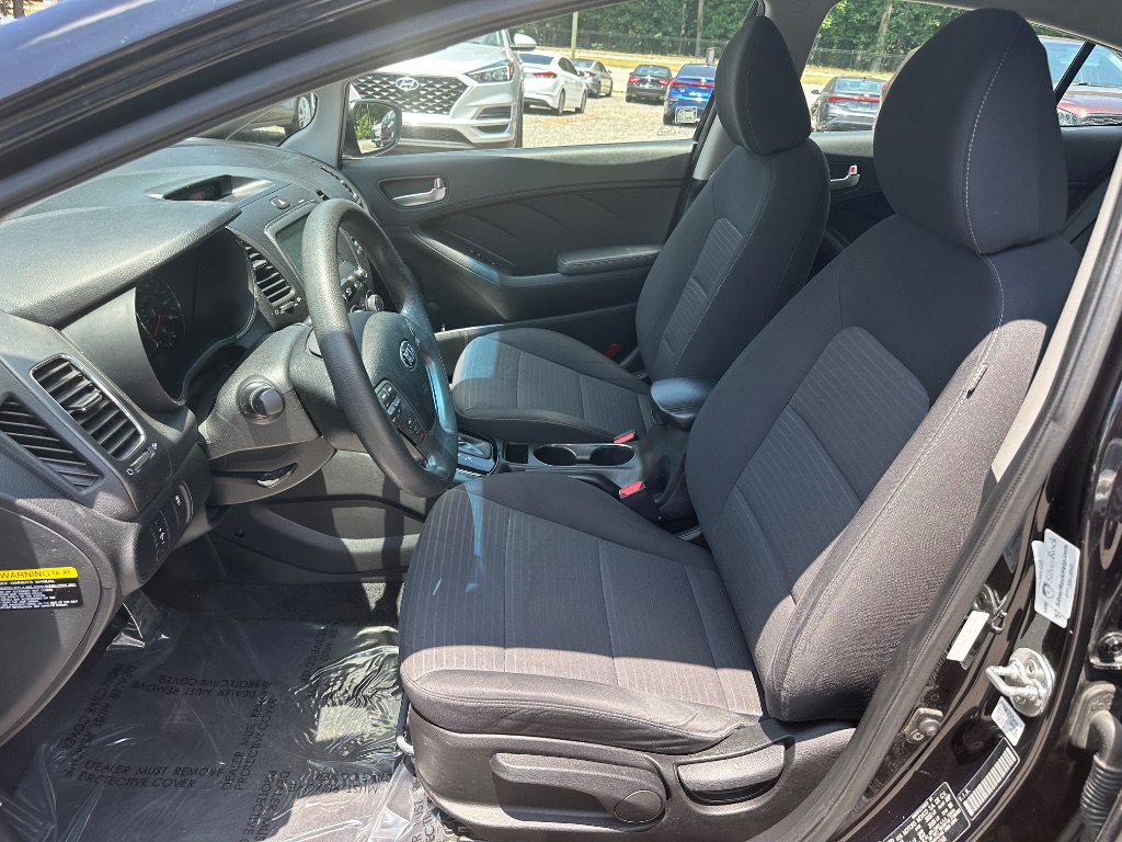 2018 Kia Forte - $9,600
