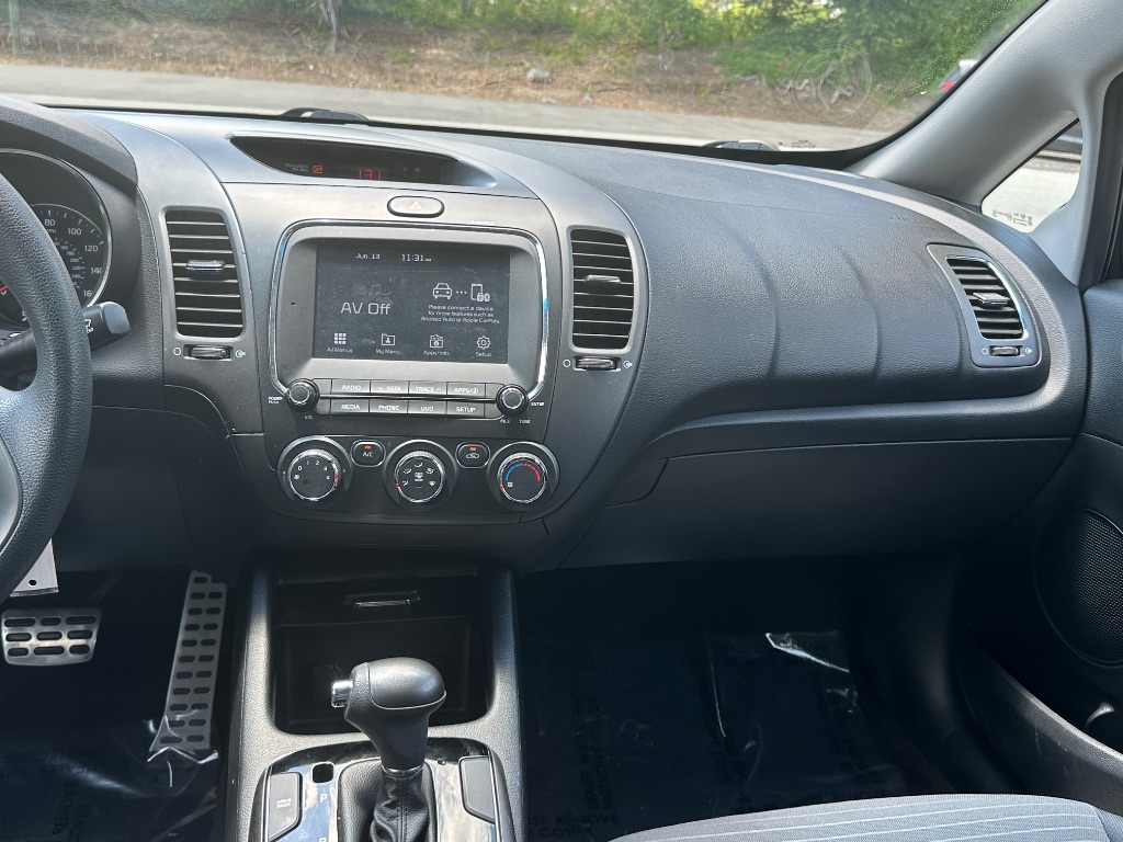 2018 Kia Forte - $9,600