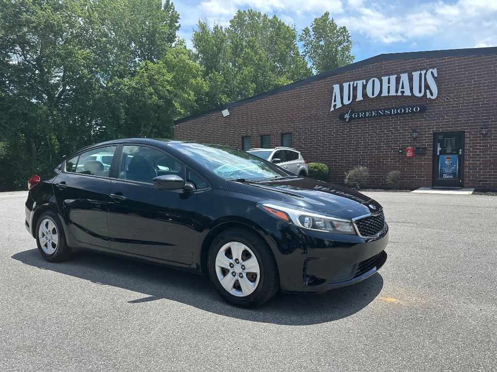 2018 Kia Forte - $9,600