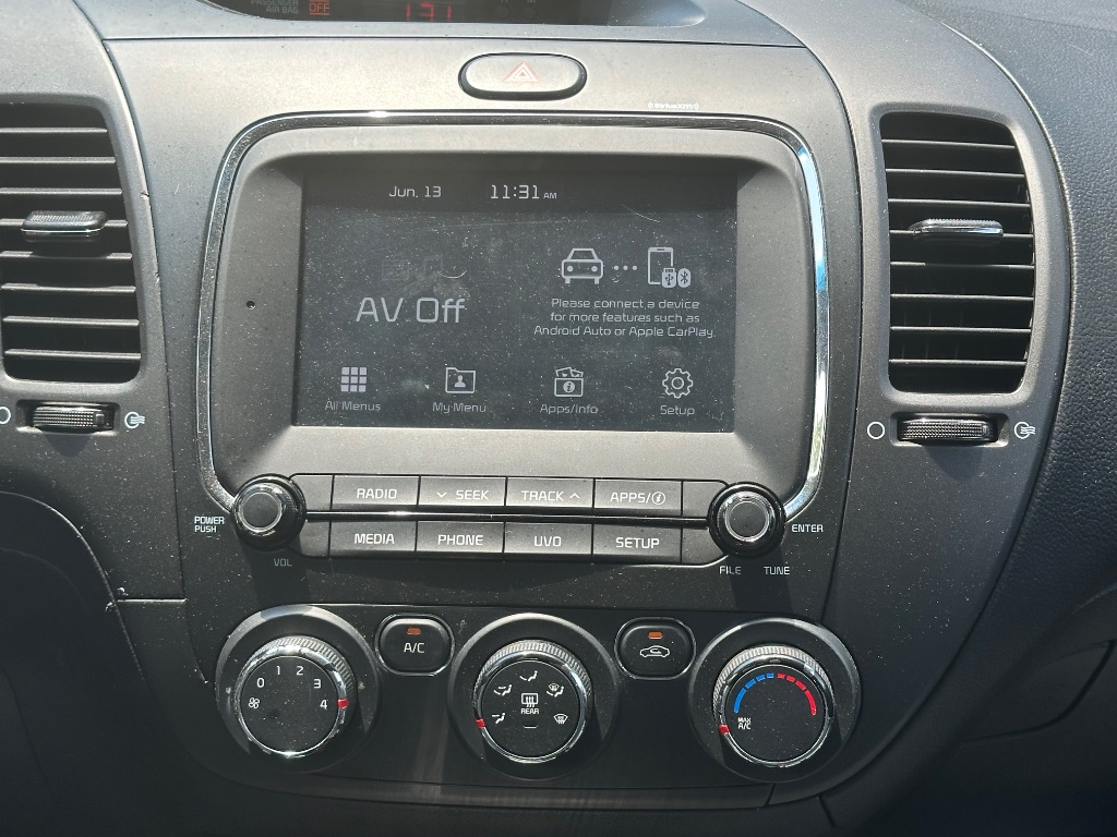 2018 Kia Forte - $9,600