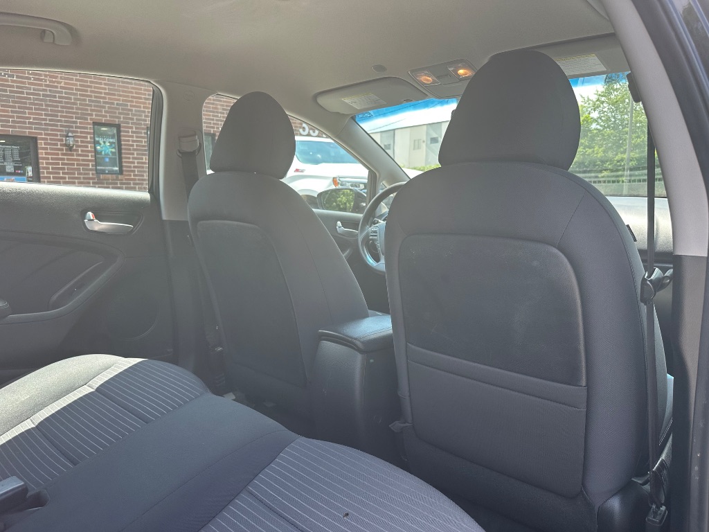 2018 Kia Forte - $9,600