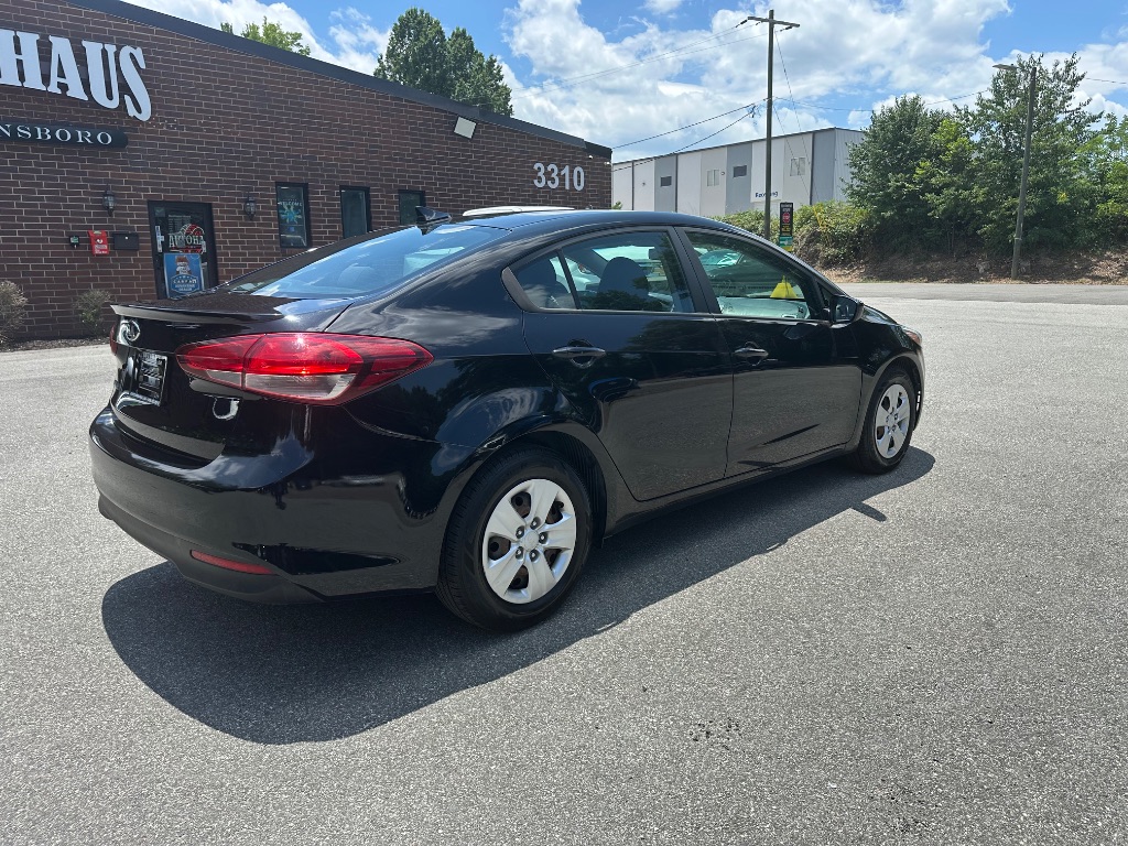 2018 Kia Forte - $9,600