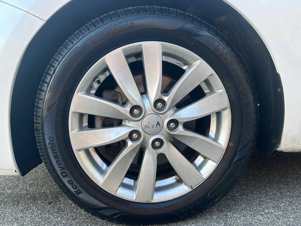 2015 Kia Forte - $6,999
