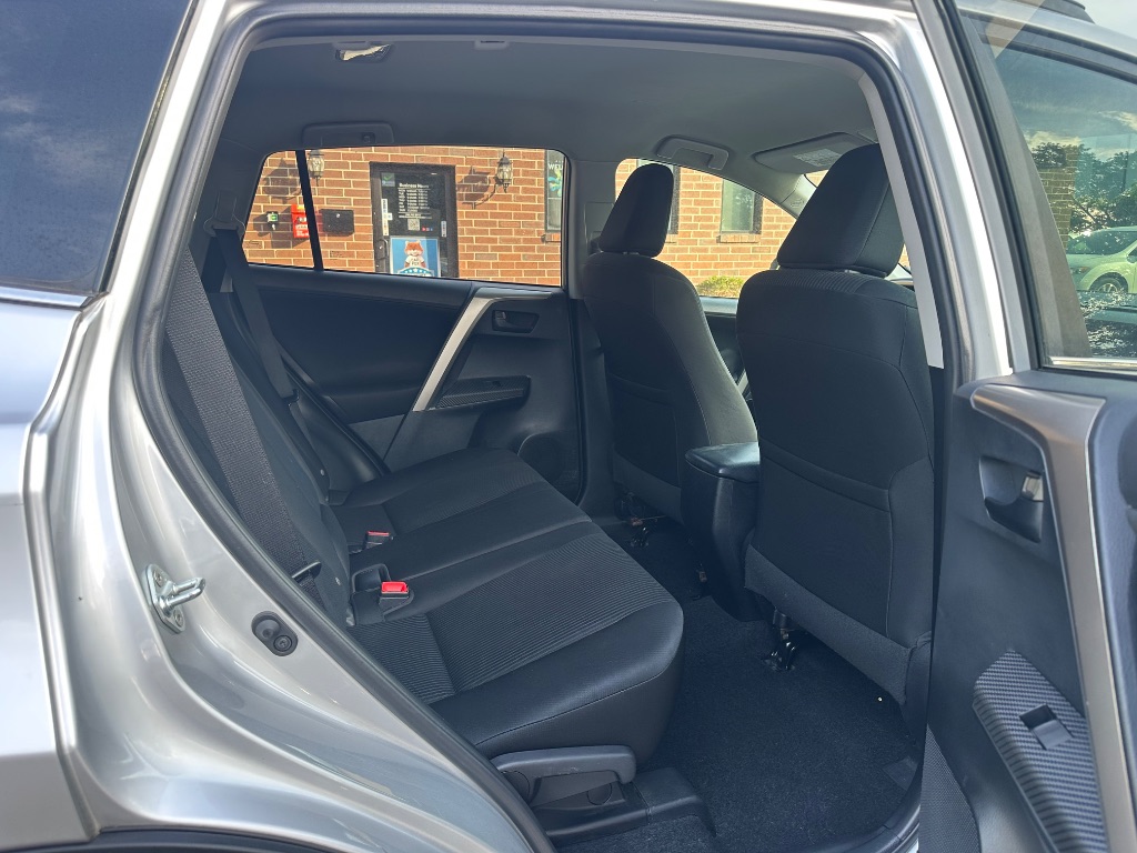 2014 Toyota RAV4 - $11,300