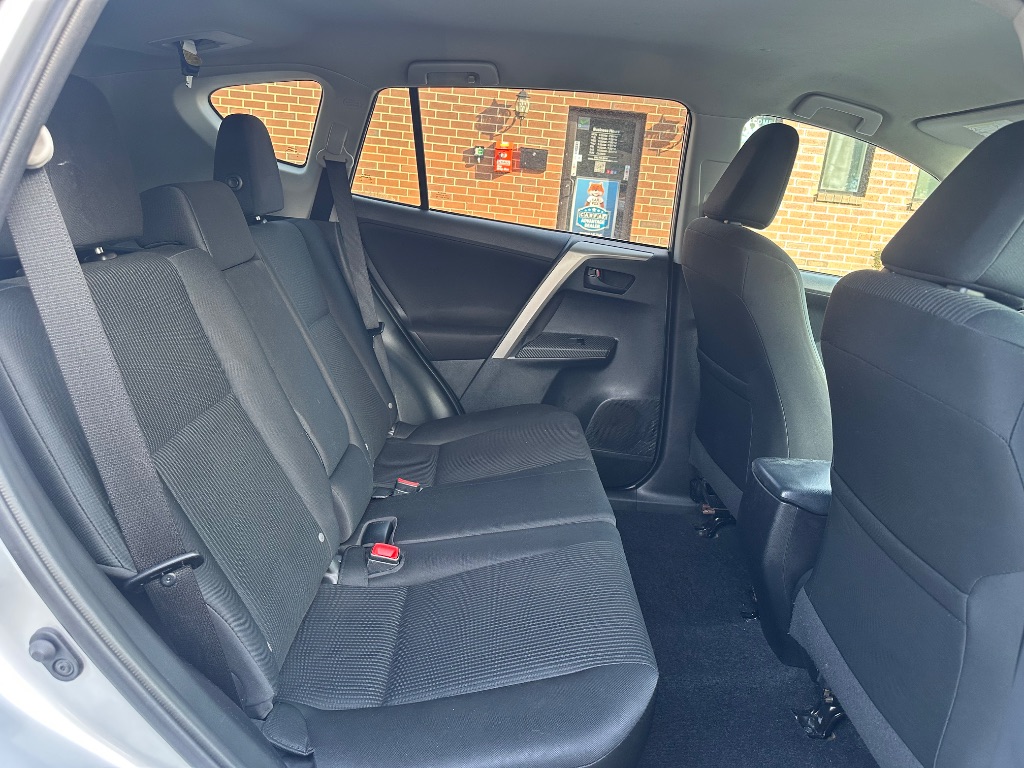 2014 Toyota RAV4 - $11,300
