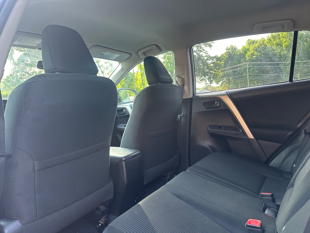 2014 Toyota RAV4 - $11,300