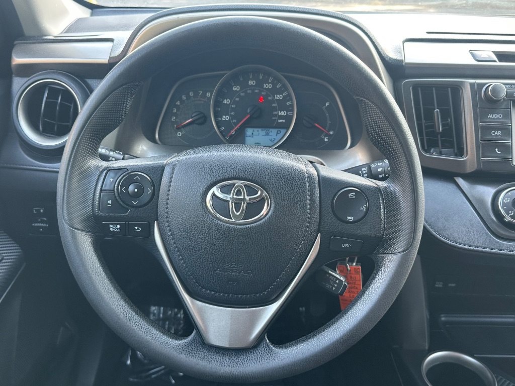 2014 Toyota RAV4 - $11,300