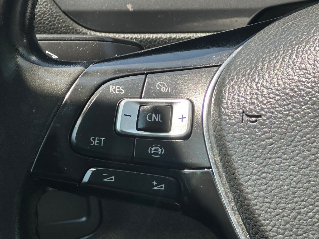 2020 Volkswagen Tiguan - $14,499