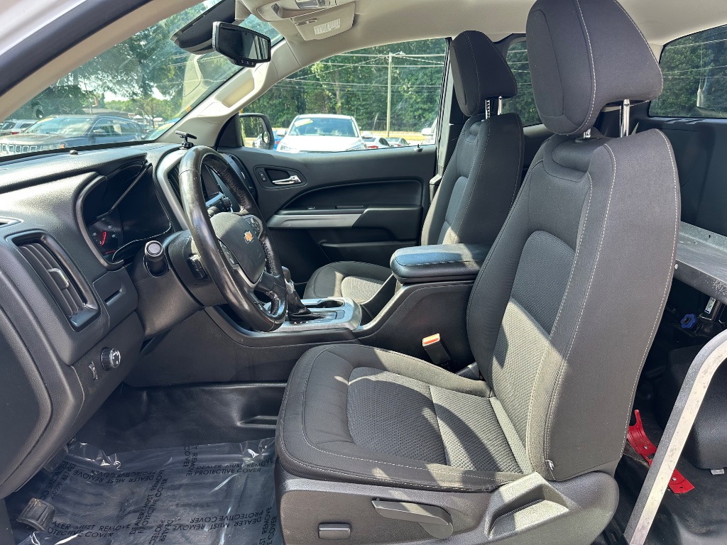 2022 Chevrolet Colorado - $15,499