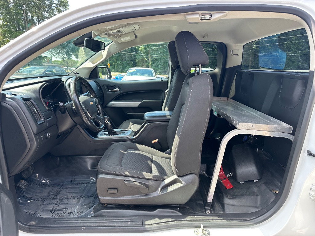 2022 Chevrolet Colorado - $15,499