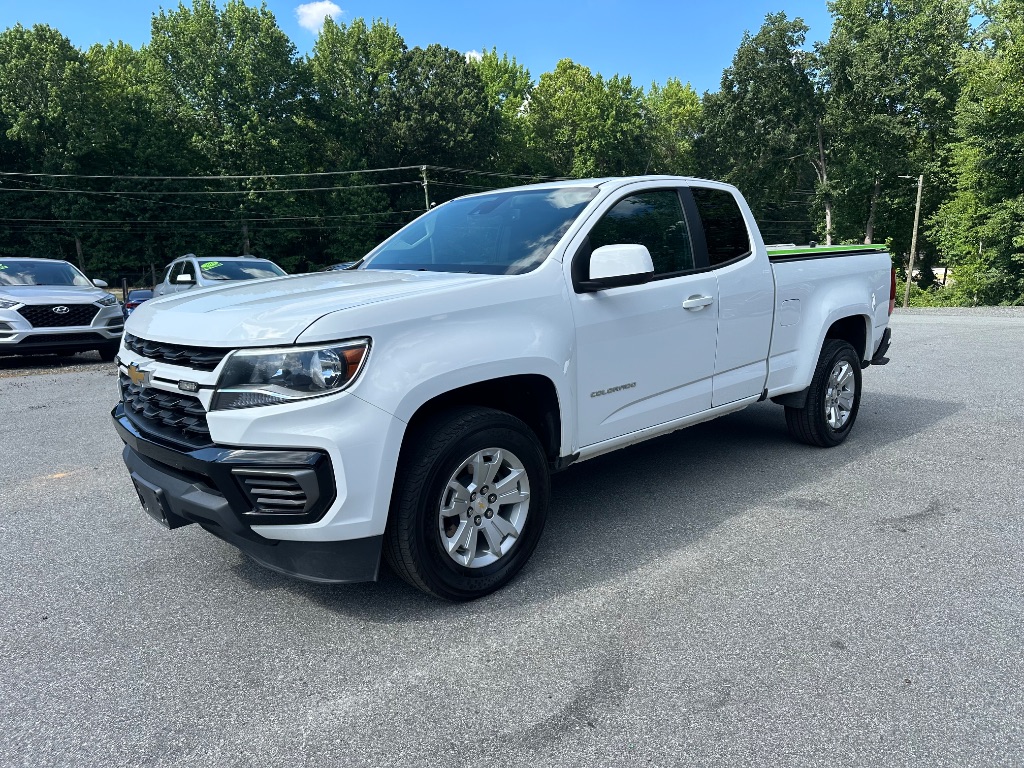 2022 Chevrolet Colorado - $15,499