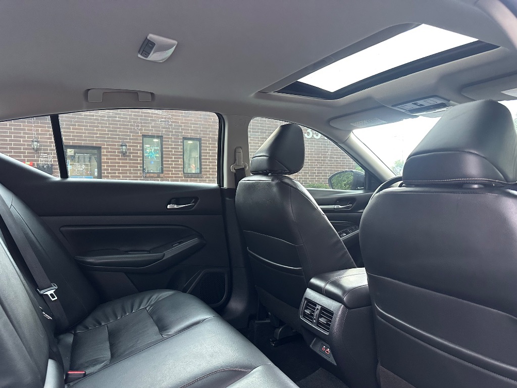 2019 Nissan Altima - $14,999