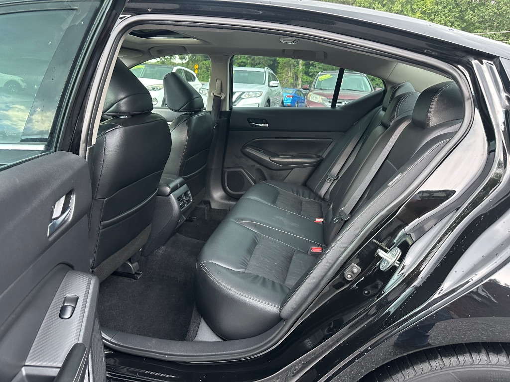 2019 Nissan Altima - $14,999