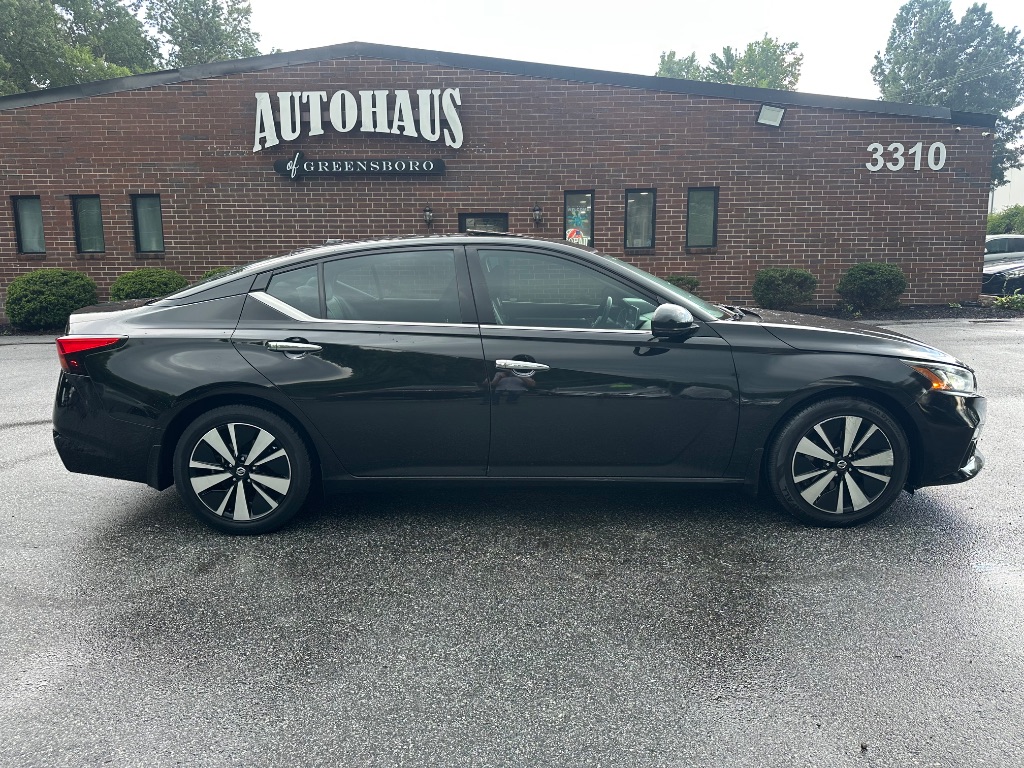 2019 Nissan Altima - $14,999