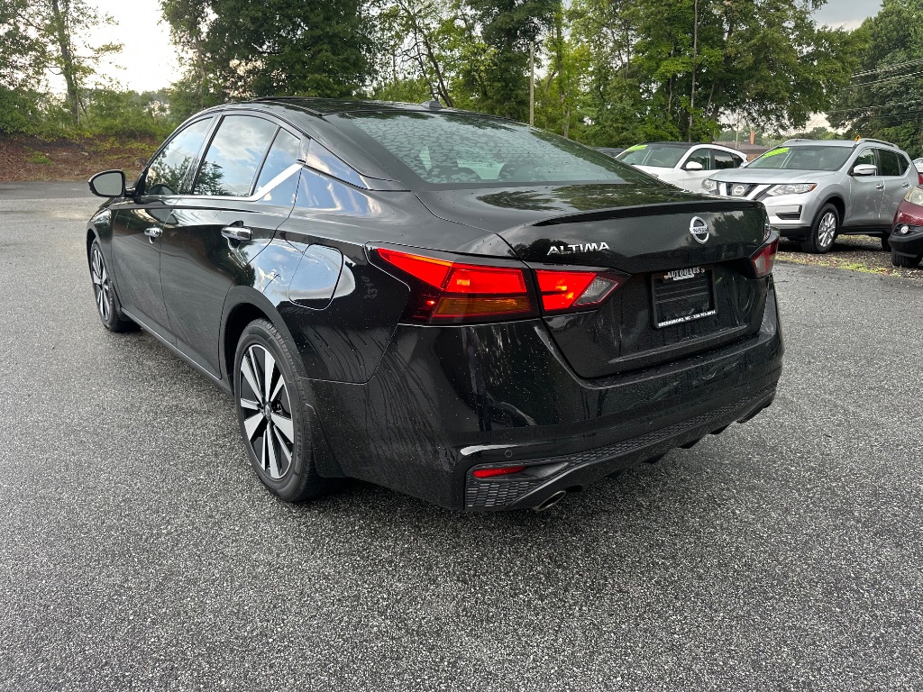 2019 Nissan Altima - $14,999