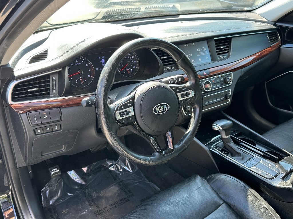 2019 Kia Cadenza - $14,299