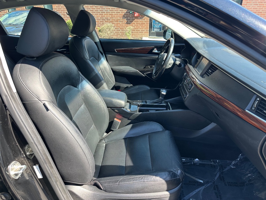 2019 Kia Cadenza - $14,299