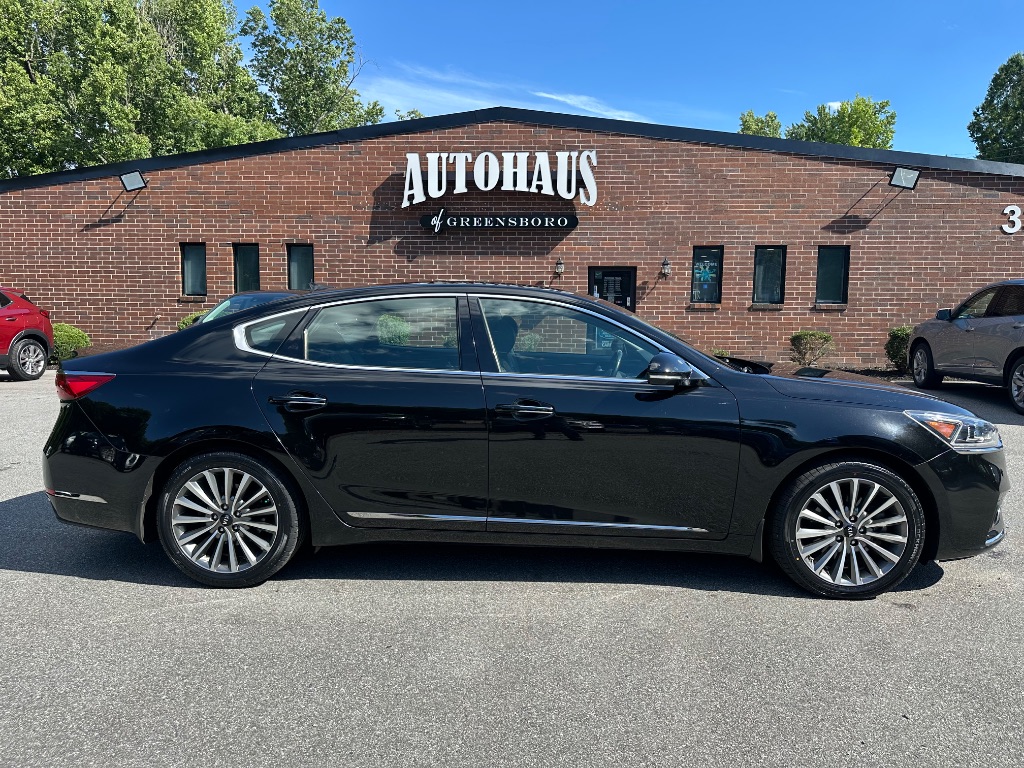 2019 Kia Cadenza - $14,299