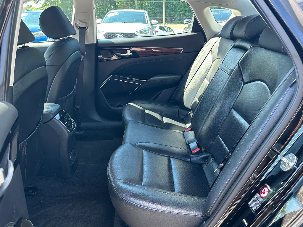 2019 Kia Cadenza - $14,299
