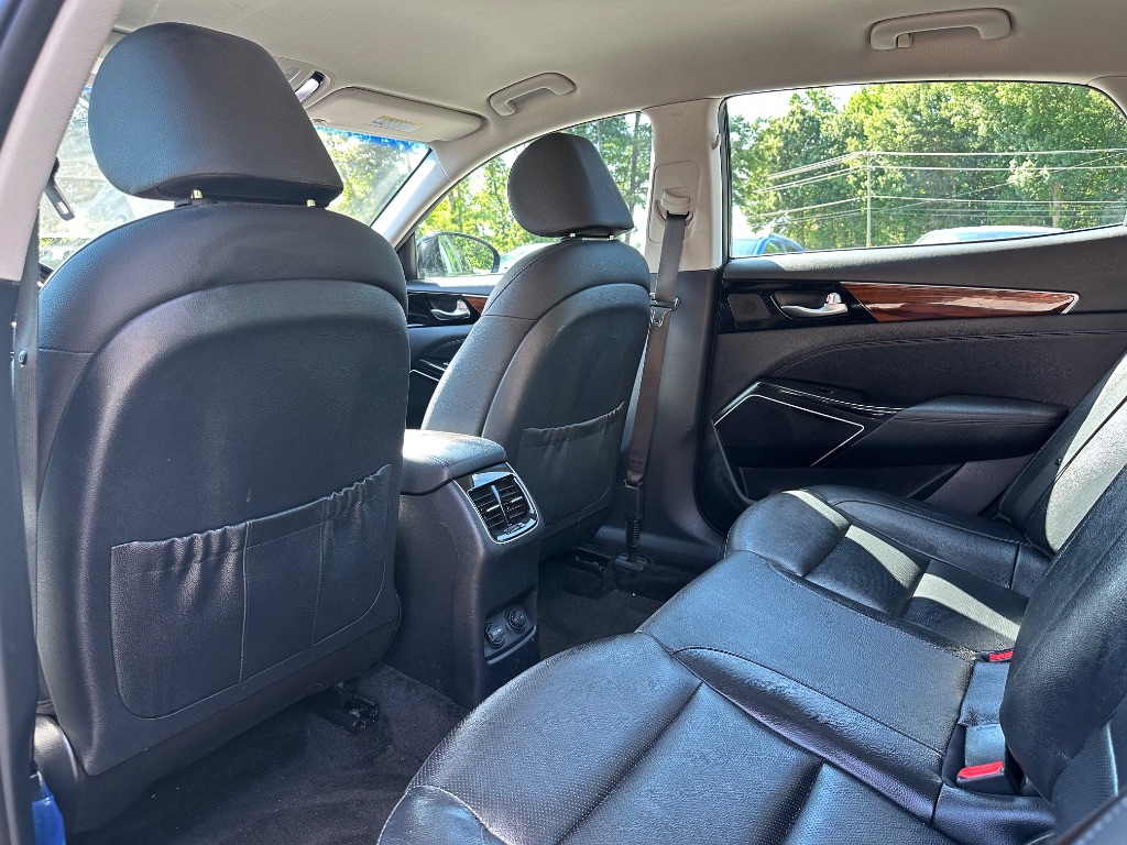 2019 Kia Cadenza - $14,299