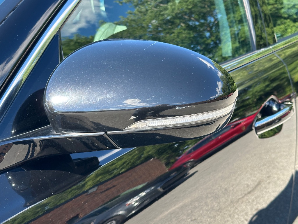 2019 Kia Cadenza - $14,299