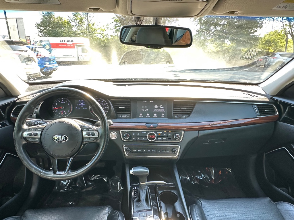2019 Kia Cadenza - $14,299