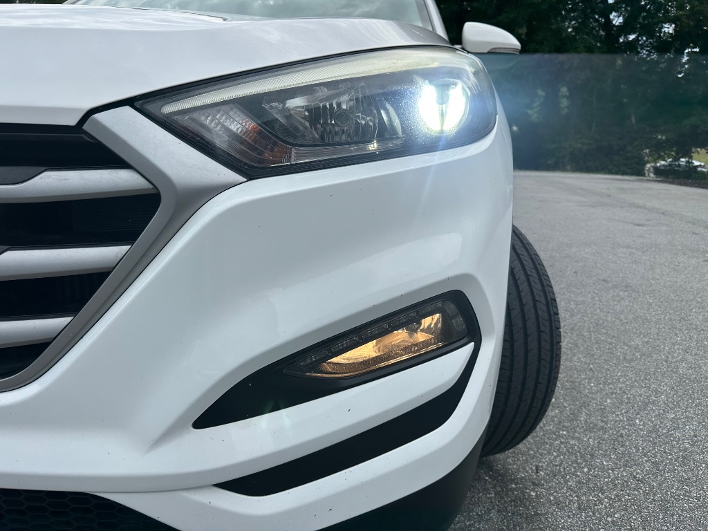 2017 Hyundai Tucson - $11,999