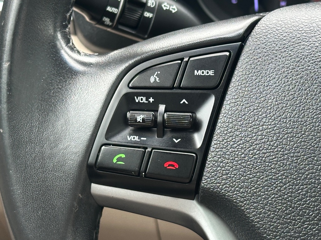 2017 Hyundai Tucson - $11,999