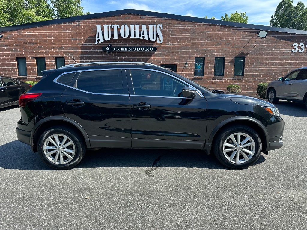2018 Nissan Rogue - $9,499