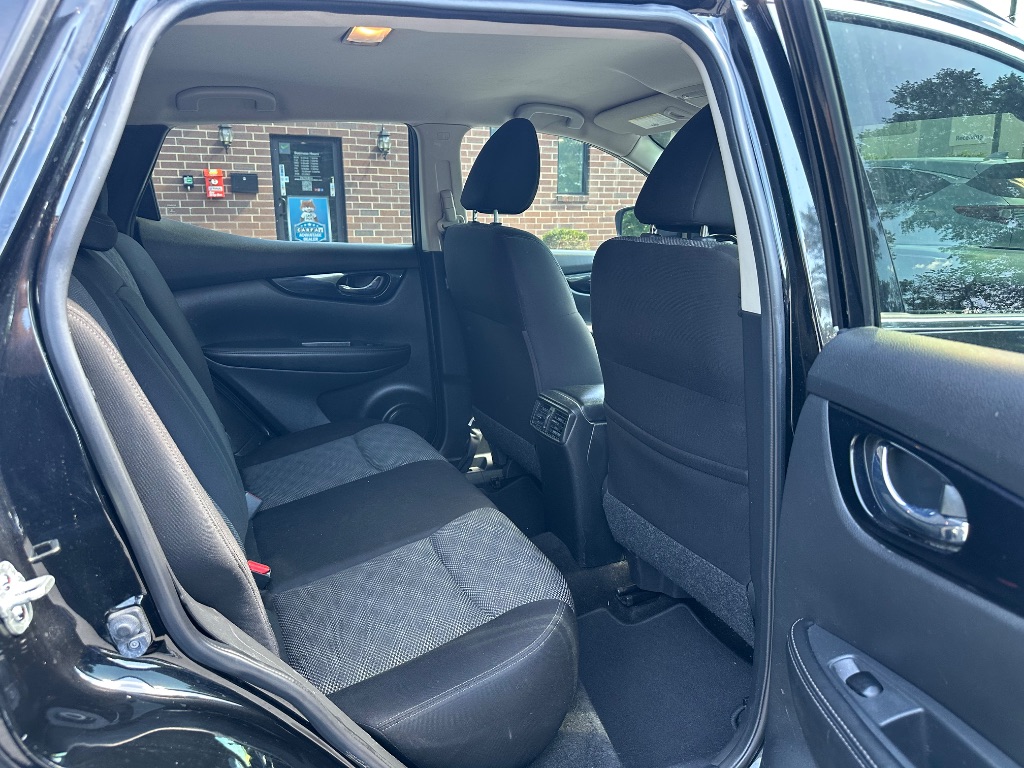 2018 Nissan Rogue - $9,499