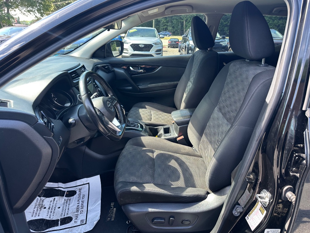 2018 Nissan Rogue - $9,499