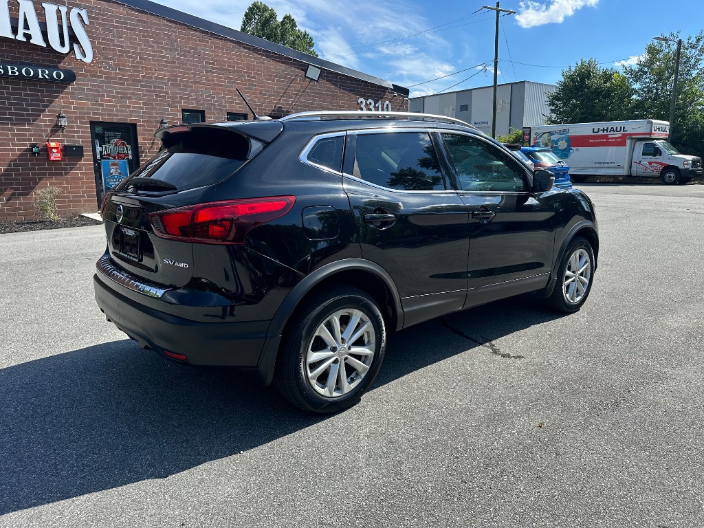 2018 Nissan Rogue - $9,499